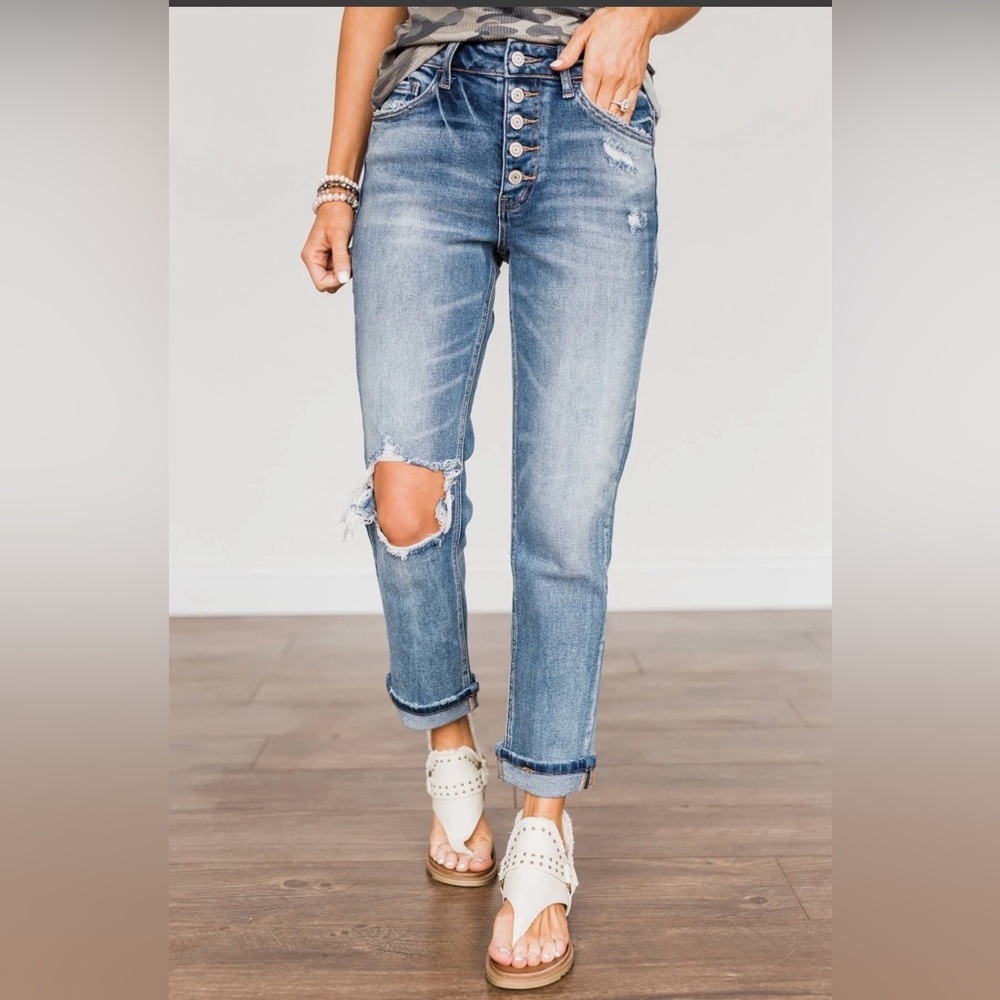 Vervet Distressed Boyfriend Jeans - Size 30